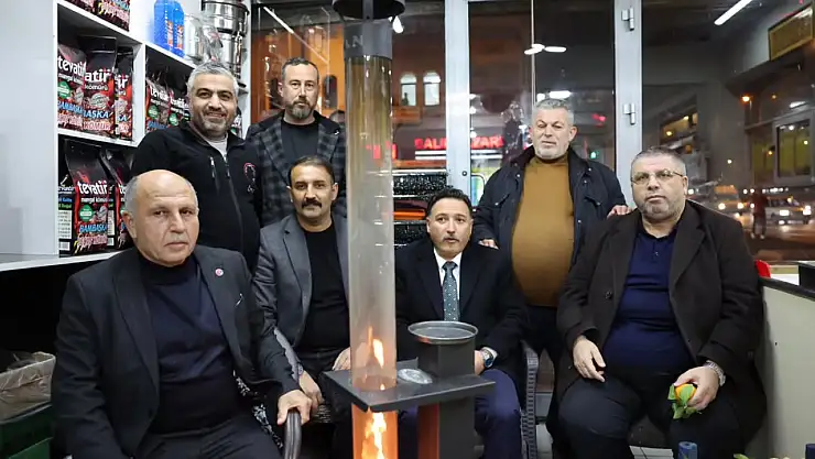 Vali Gökmen Çiçek'ten Mithatpaşa Mahallesi'nde ziyaret