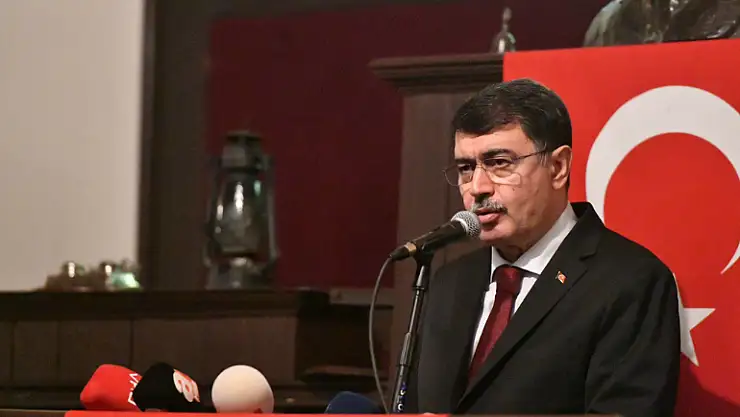 Vali Şahin'den anlamlı mesaj
