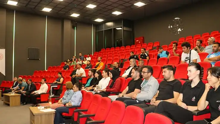 Yaz Spor Okulları için hazırlık toplantısı yapıldı