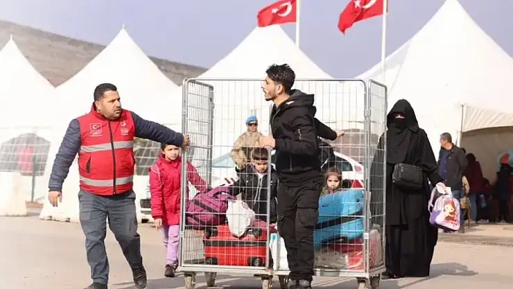 Yerlikaya: 175 Bin suriyeli gönüllü olarak döndü