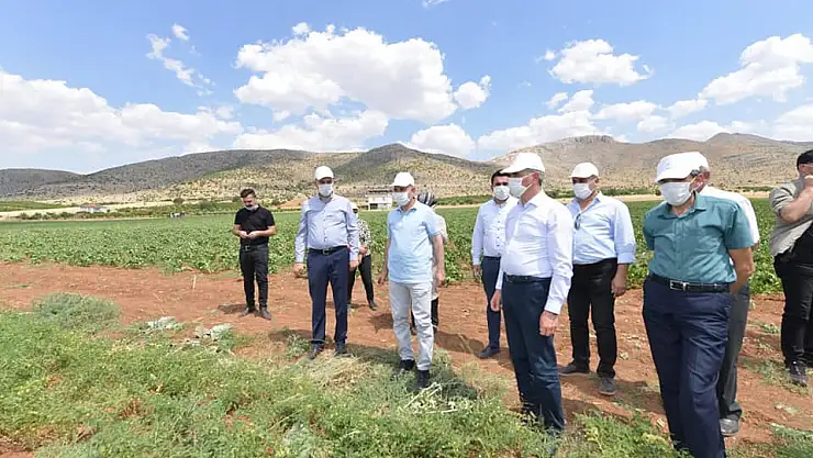 'Yeşilyurt Belediyesi Tarımsal Hizmetlerde Büyük Bir Mesafe Kat Etti'