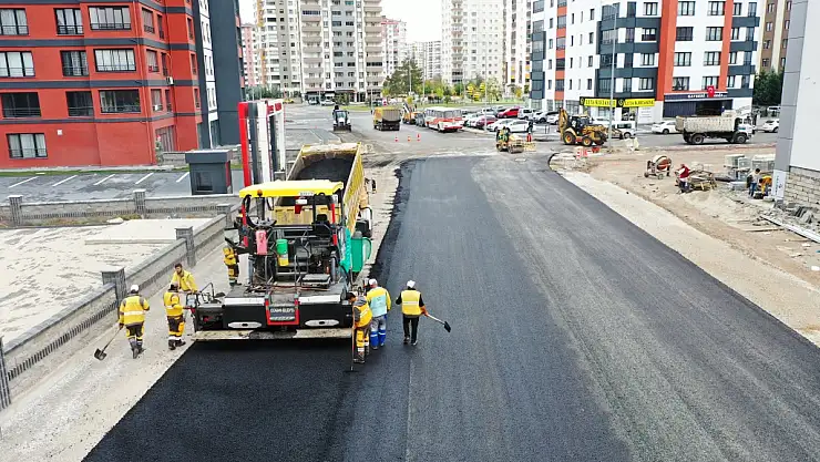 KOCASİNAN'DA YOL VE ASFALT ÇALIŞMALARI