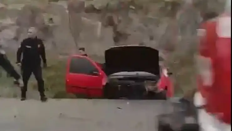 Yoldan çıkıp kaza yapan aracın sürücüsü hayatını kaybetti