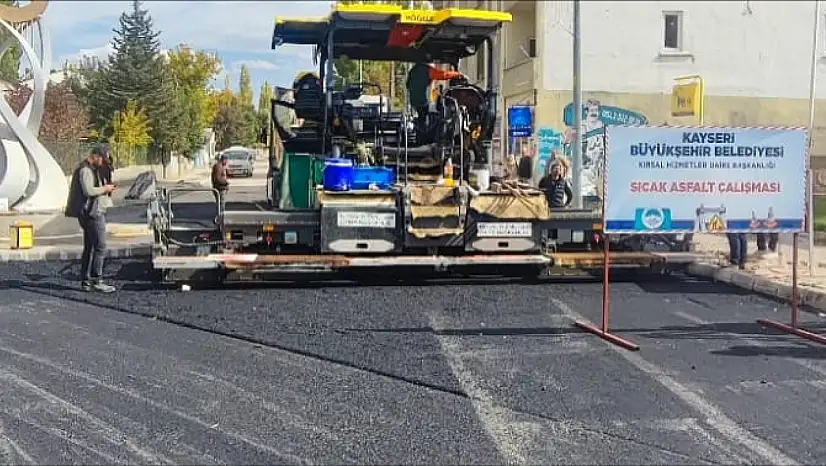 48 saatte 2 bin 176 ton asfalt