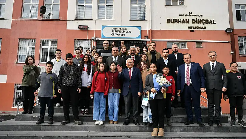 Büyükkılıç gençlerle buluştu