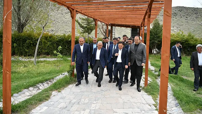 Büyükkılıç'tan Develi ve Yeşilhisar ziyareti