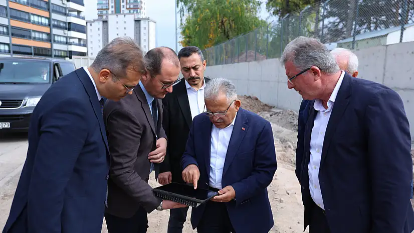 Büyükkılıç'tan kartal kavşağı öncesi yol incelemesi