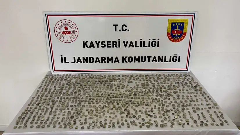 Kayseri'de Helenistik Döneme Ait 1291 Sikke Ele Geçirildi