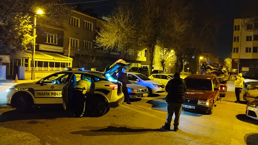 Kayseri'de polisin 'dur' ihtarına uymayan sürücüye ceza