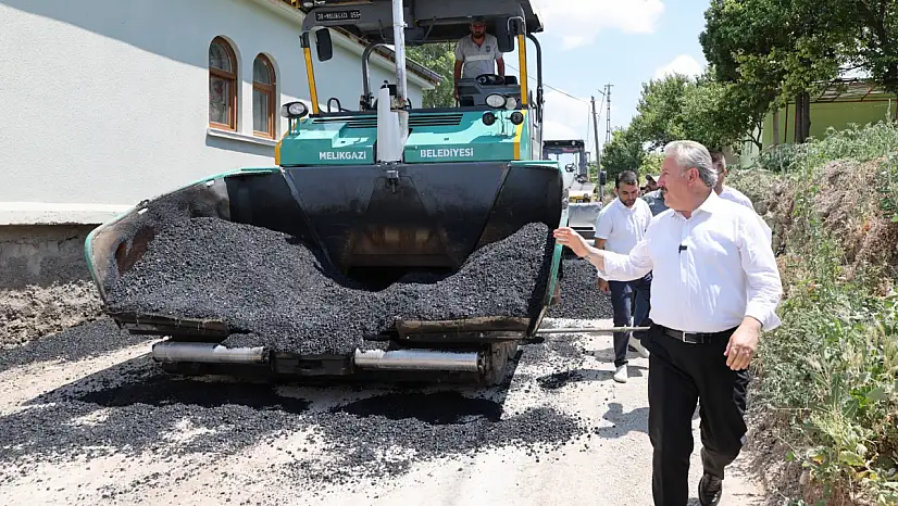 Melikgazi'den Sarımsaklı'ya 3 Kilometrelik Asfalt ve Yeni Sosyal Tesis