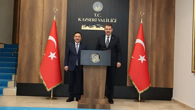 Orgeneral Tokel'den Vali Çiçek'e Ziyaret