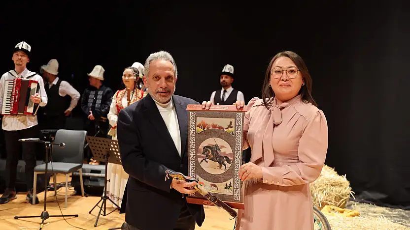 Aytmatov Talas'ta anıldı