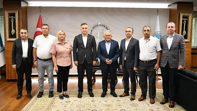 Başkan Büyükkılıç'a uluslararası robot yarışması teşekkürü