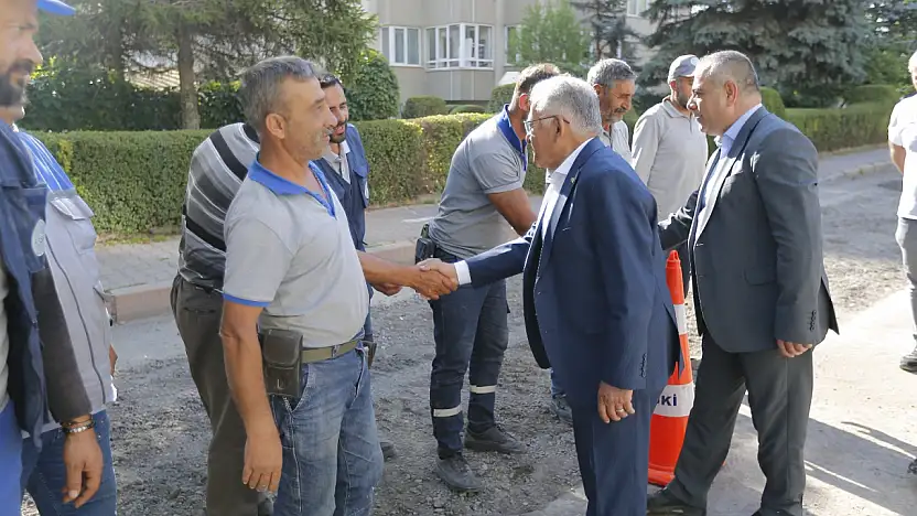 Başkan Büyükkılıç çalışmaları yerinde inceledi