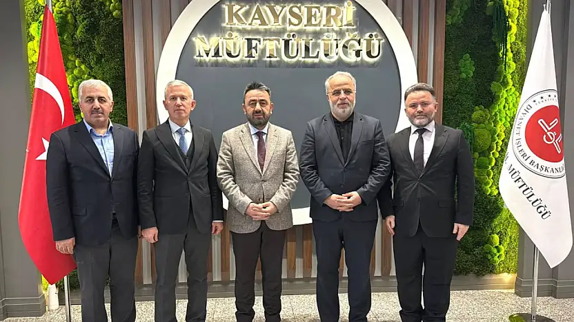 Burhan İşliyen'den İl Müftüsü Ayvaz'a ziyaret