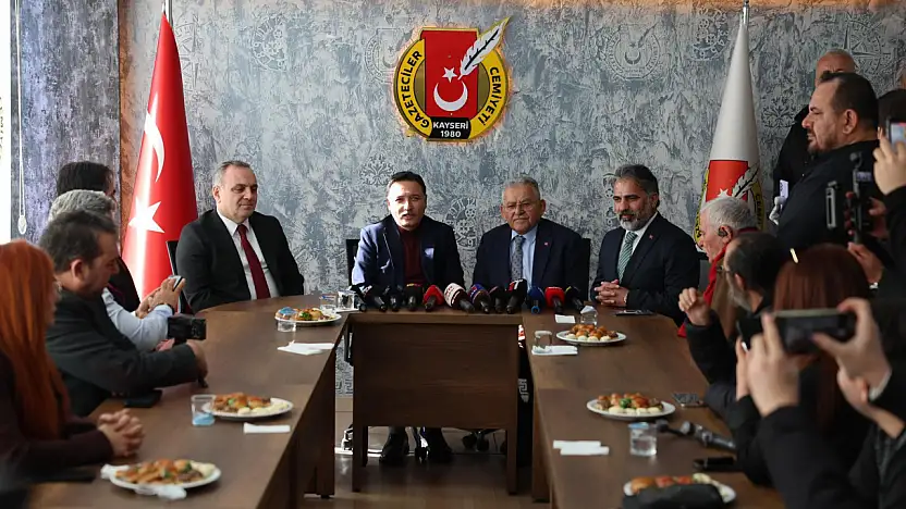 Büyükkılıç'tan Gazetecilere birlik ve dayanışma mesajı