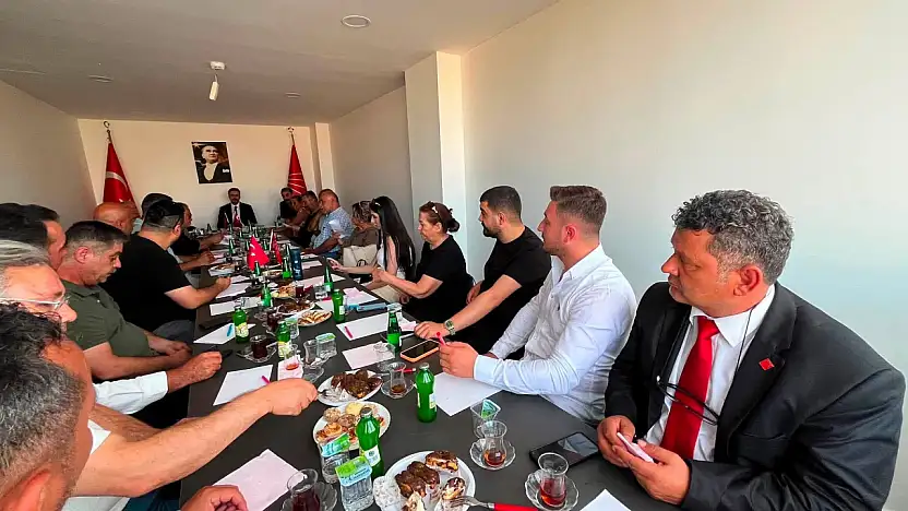 CHP Kayseri'de Yeni Yönetim Görev Dağılımını Tamamladı