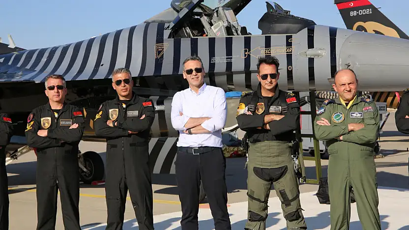 İl Emniyet Müdürü Aydın'dan SOLOTÜRK'e tebrik ziyareti
