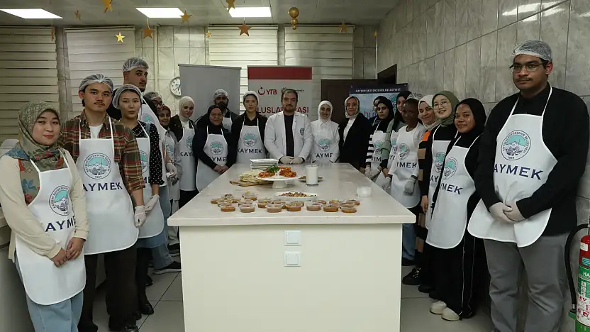 KAYMEK'ten yabancı öğrencilere Kayseri mutfağı dersi