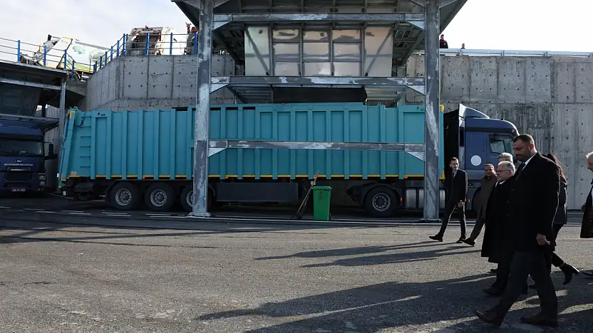 Kayseri Büyükşehir Belediyesi katı atıktan şehre katkı sağladı