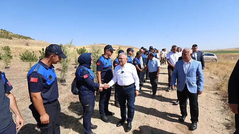 Kayseri Büyükşehir zabıtası 2025'te kentin huzuru için sahadaydı