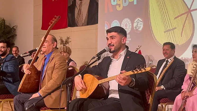 Kayseri'de 4. Uluslararası Aşıklar Şöleni etkinliği