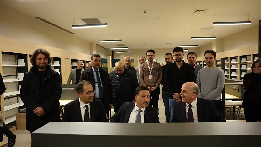Kayseri Şehir Hastanesi'ne Türkiye'de Bir ilk: Halk kütüphanesi