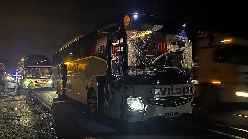 Kayseri-Sivas yolunda zincirleme kaza