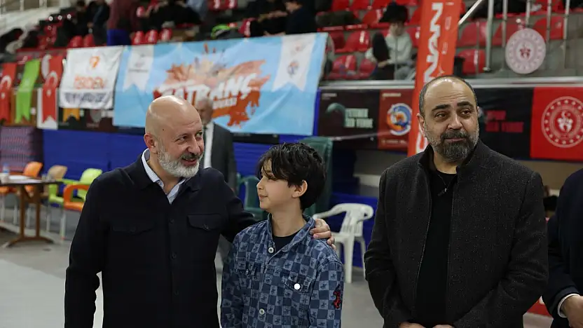 Kocasinan'da Satranç Şampiyonları Belirlendi