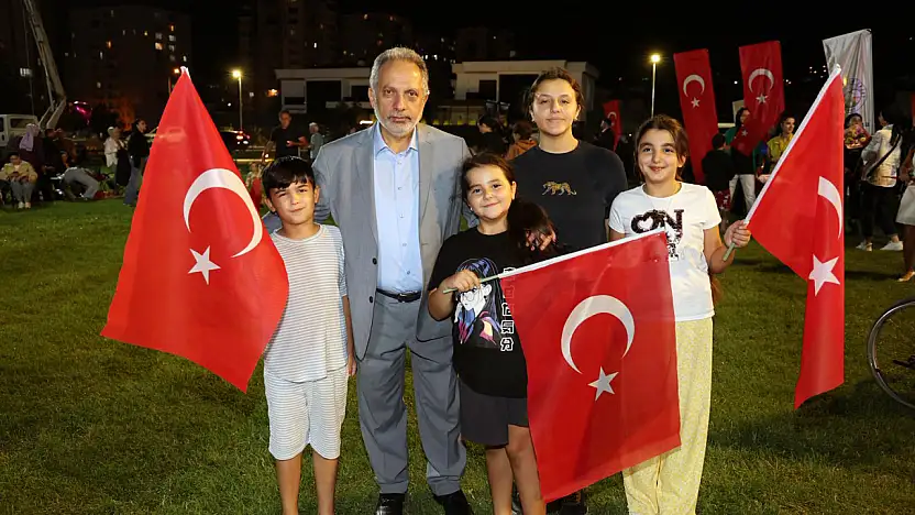 Talas'ta Zafer haftası coşkusu bayraklarla taçlandı