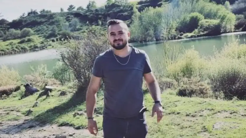 Tamir Ettiği Otobüsün Altında Kalan Tamirci Toprağa Verildi