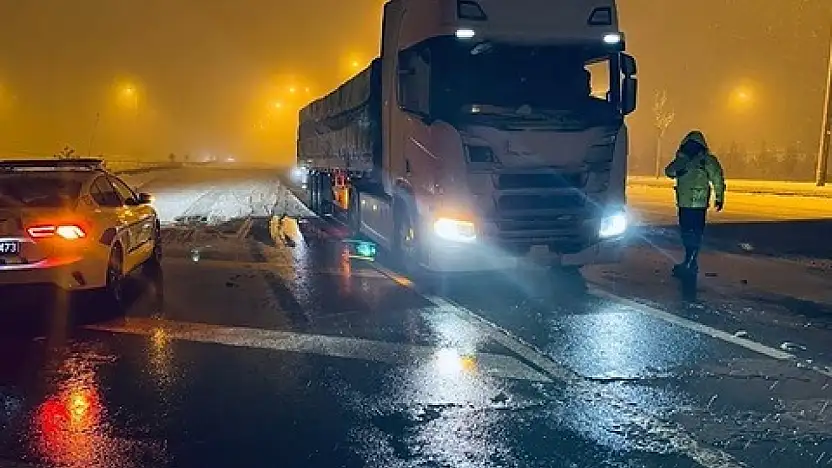 Trafik kurallarına uymayan 1079 sürücüye ceza