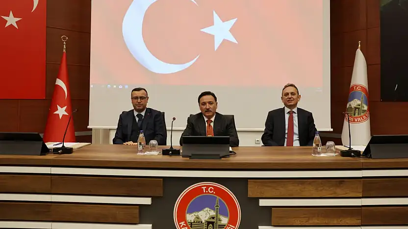 Vali Çiçek, Hâkim ve Savcı yardımcılarıyla buluştu