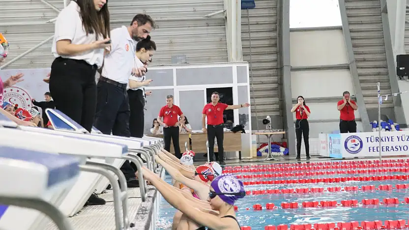 Yüzmede il birinciliği tamamlandı
