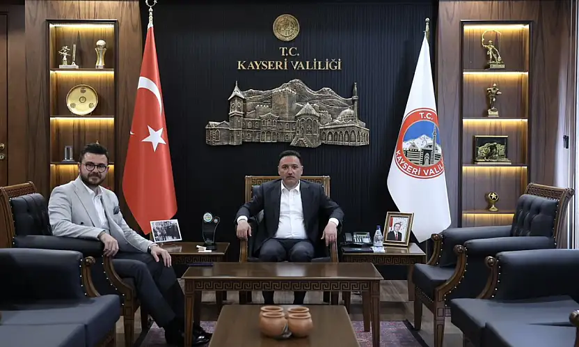AK Parti İl Başkanı Okandan'dan Vali Çiçek'e Taziye Ziyareti