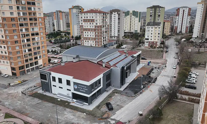 Altınoluk sosyal yaşam merkezi tamamlanıyor