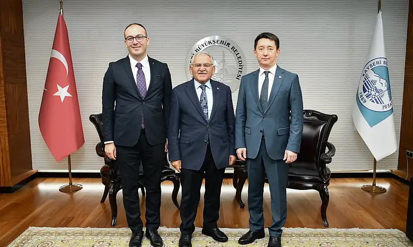 Başkan Büyükkılıç, Tataristan heyetini büyükşehir'de ağırladı
