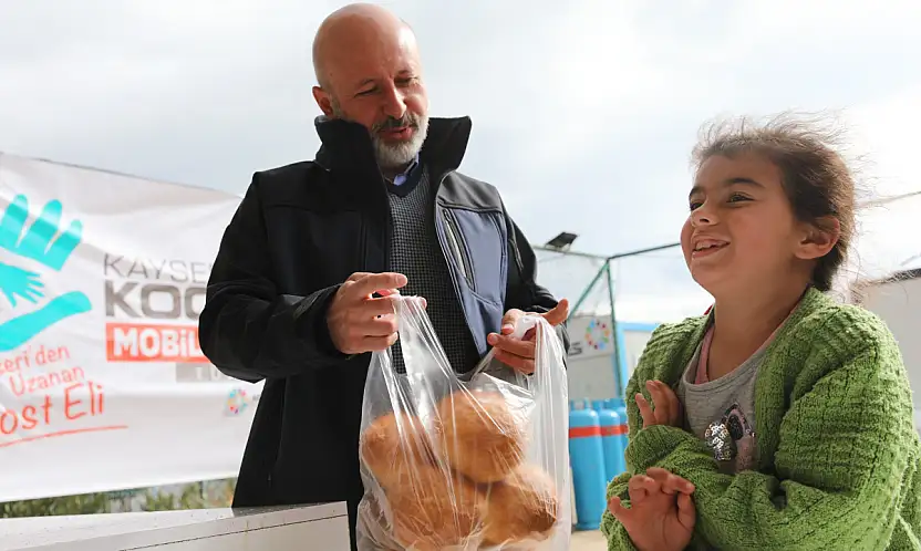 Başkan Çolakbayrakdar: Depremzede kardeşlerimizin yanındayız