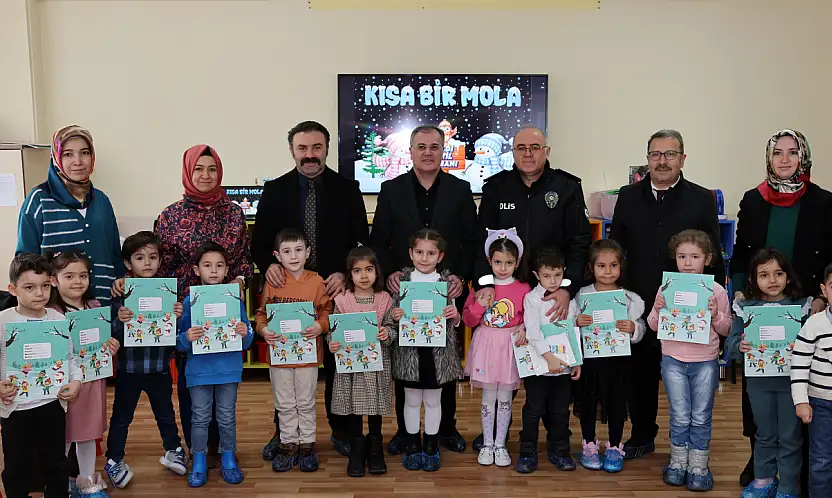 Başkan Özdoğan, Öğrencilerin Karne Sevincine Ortak oldu