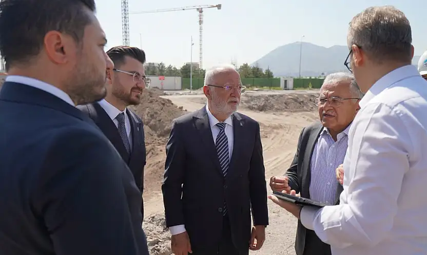 Büyükkılıç ve Elitaş, Kartal Katlı Kavşağı Projesini Yerinde İnceledi