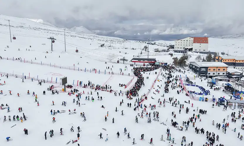 Erciyes'te hafta sonu yoğunluğu