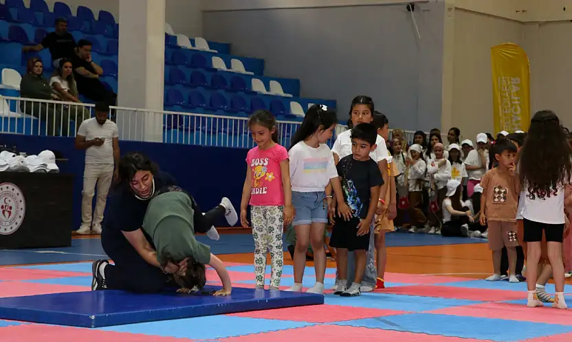 Hacılar'da Yaz Spor Okulları'nın açılışı yapıldı