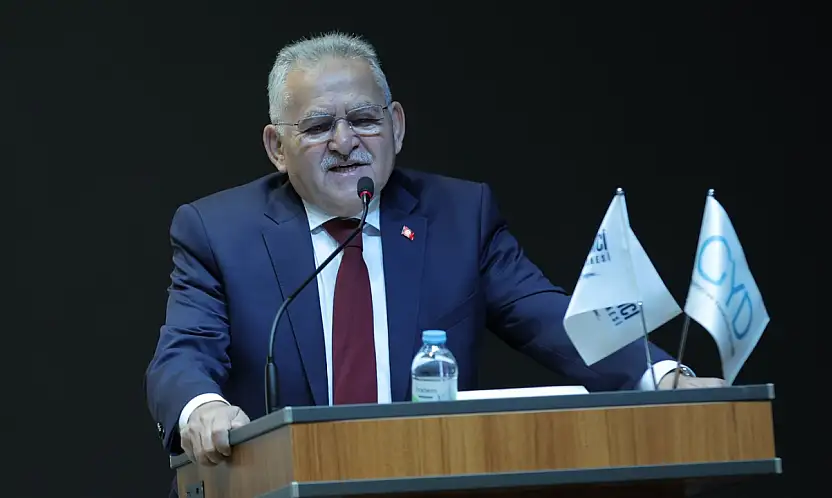 Kayseri girişimcilik zirvesi'nde gençlerle buluşma