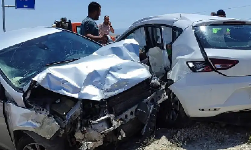 Kayseri-Malatya Yolunda Feci Kaza: 2 Ölü, 9 Yaralı