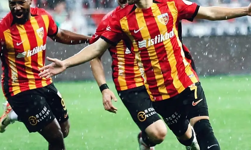 Kayserispor'da 2025'in Golcüleri Cardoso ve Nazon