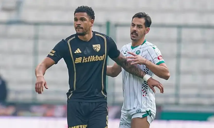 Kayserispor–Konyaspor maçında ilk yarı golsüz geçti