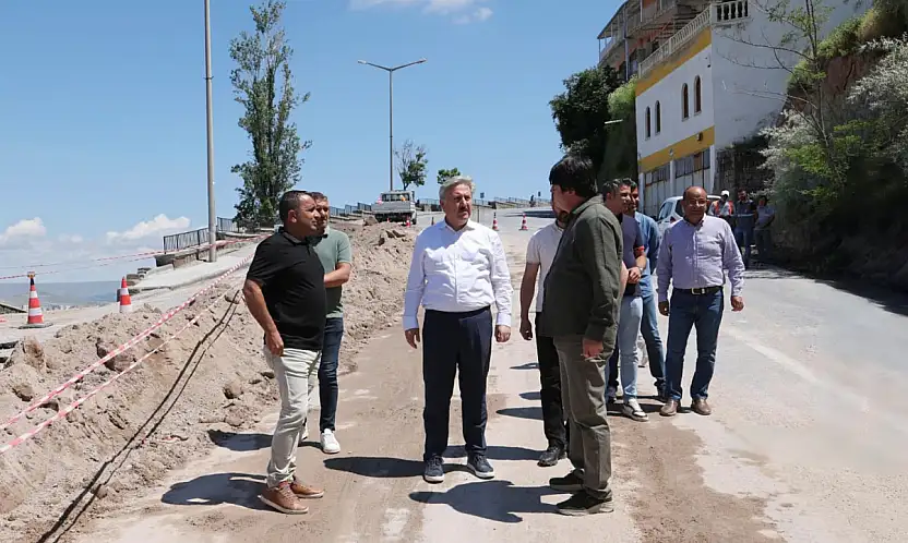 Melikgazi Belediyesi'nden Çöken İstinat Duvarına Acil Müdahale