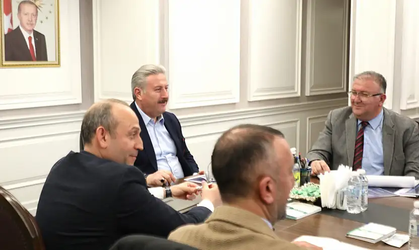 Melikgazi'de yeşil alan atağı sürüyor