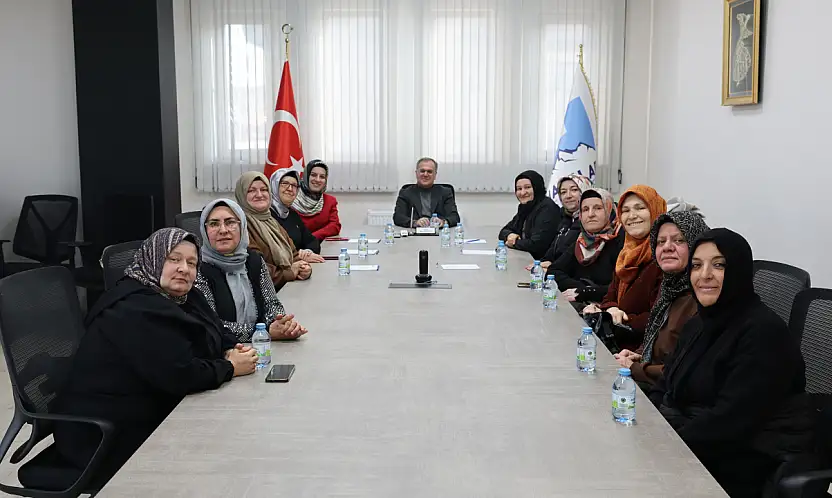 Özdoğan'dan engelli öğrencilere destek