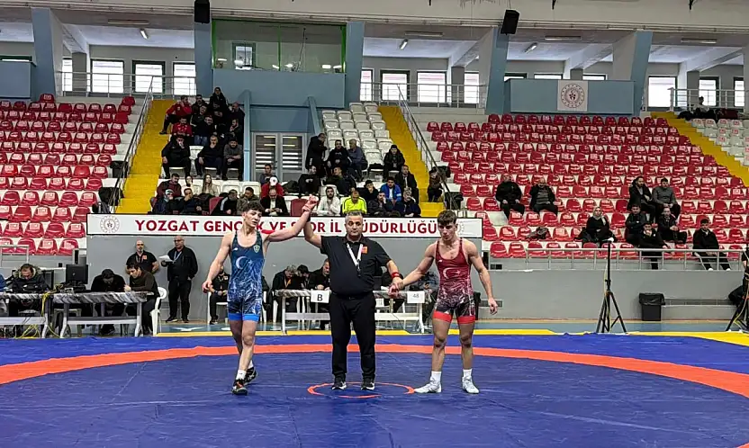 Şeker ERVA'dan güreşte 2 madalya